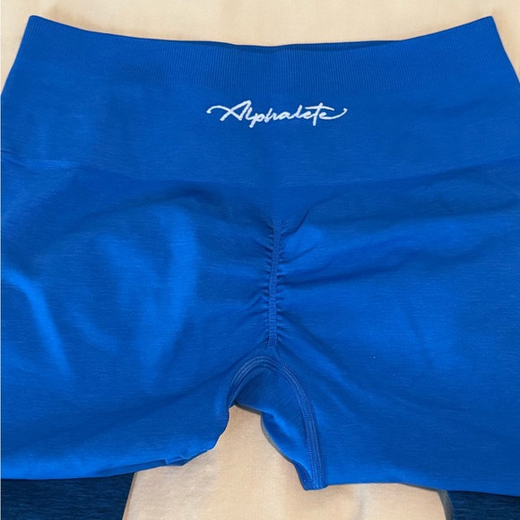 Alphalete Women's Blue Ombre Leggings with Scrunch - Size L - Picture 3 of 6